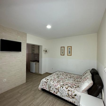 Apartmani Simona Budva Dış mekan fotoğraf