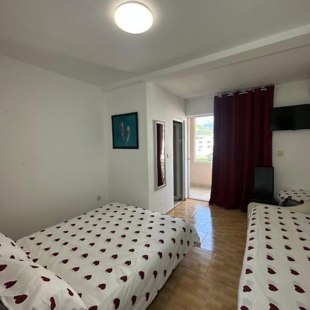 Apartmani Simona Budva Dış mekan fotoğraf