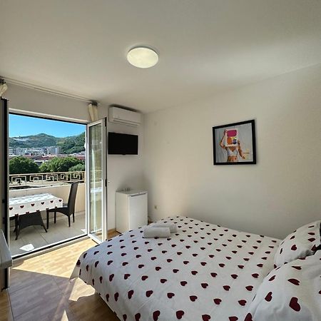 Apartmani Simona Budva Dış mekan fotoğraf
